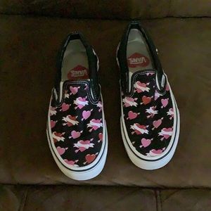 Authentic vans size 4 slip on black w/hearts